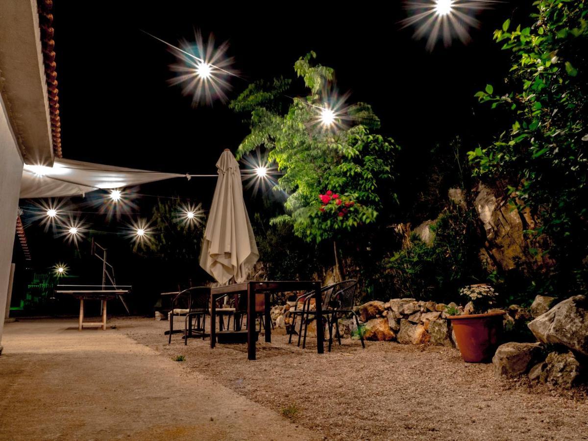 Hostel Kapa Хвар Экстерьер фото