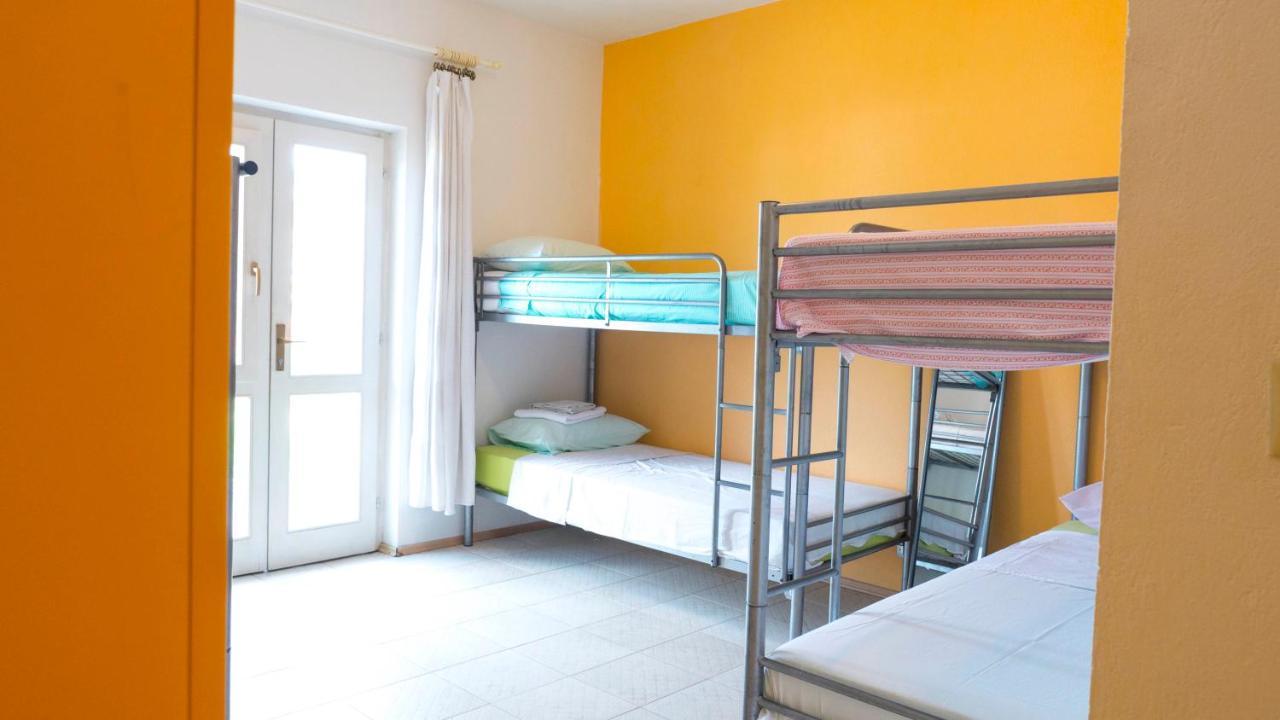 Hostel Kapa Хвар Экстерьер фото