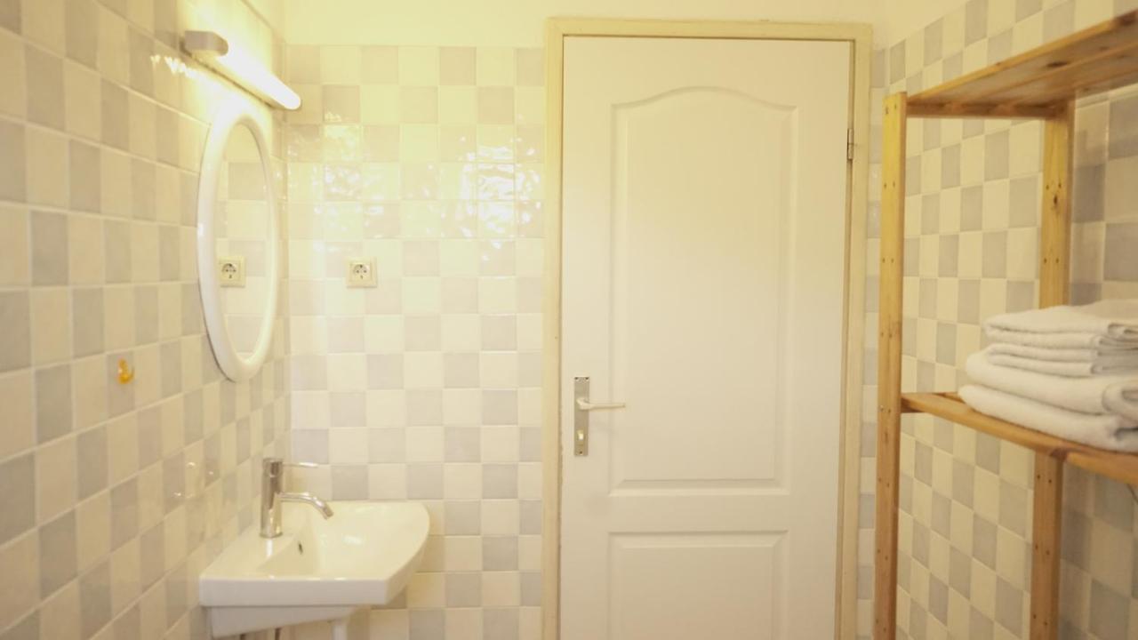 Hostel Kapa Хвар Экстерьер фото